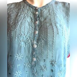 JOHNNY WAS TURIA TANK in great condition Size large